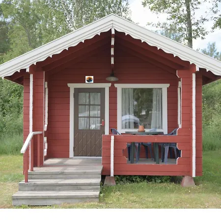 مكان تخييم Pukinsaaren *