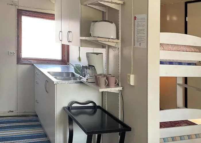 Pukinsaaren Кемпинг *